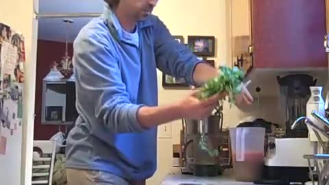 Raw Food Juicer Recipes! HEALTHY MUSCLE BUILDER - Apr 23, 2009
