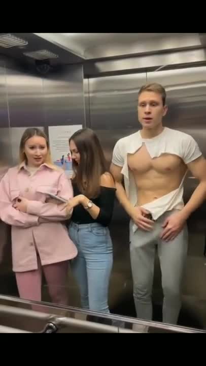 ✅ BIG SIZE PRANK BEST GIRLS REACTION FUNNY VIDEO