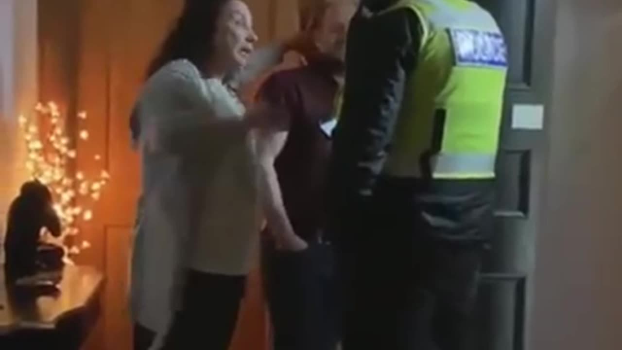 Remember when Scottish police violently arrested a family in their own home during covid?