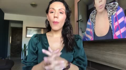 Por que a Garota de programa NÃO BEIJA na Boca ???? 📣