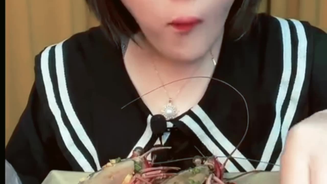 [Kwai Mukbang]🧸ASMR Raw Prawn🍤.........| Kwai快手 Part2