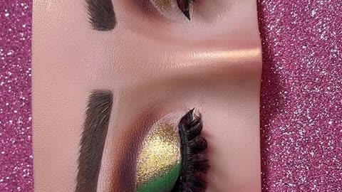 Eye shadow