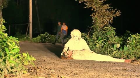 Scary Ghost Prank at Night 2022 | Funny Prank Videos || Prank Pocong Massal | 4-Minute Fun