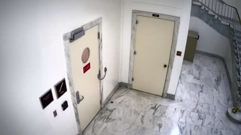 6130RHOBGRRGST4Stairwell4_2021-01-06_02h20min01s073ms.mp4