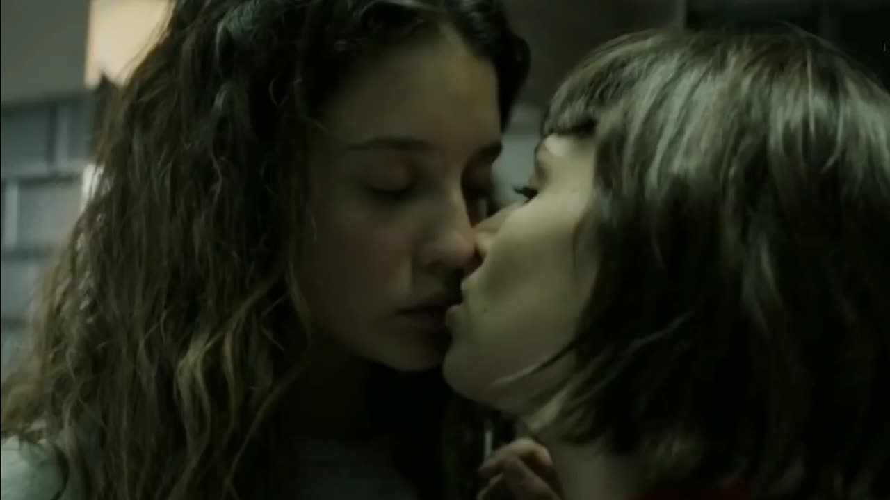 Lesbian Kiss 49