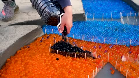 How to make Rainbow Halloween Pumpkins with Orbeez, Big Fanta,Coca Cola vs Mentos and Popular Sodas1