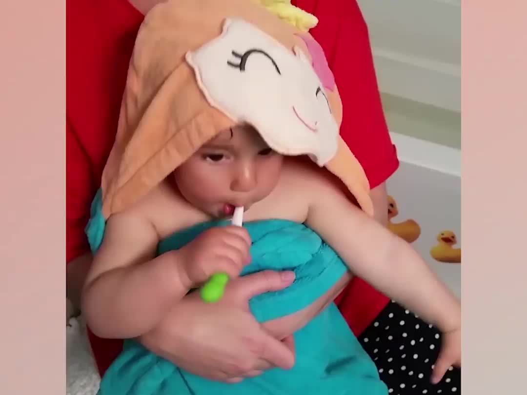 Cute baby reaction on brushing teeth😄