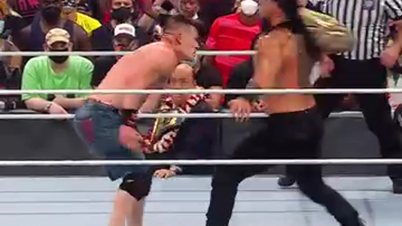 John Cena vs Roman Reigns