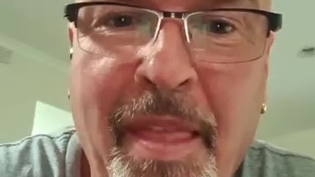 Use of red land flag in Canberra