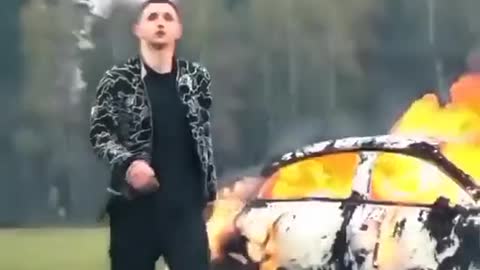 CAR DESTROYER