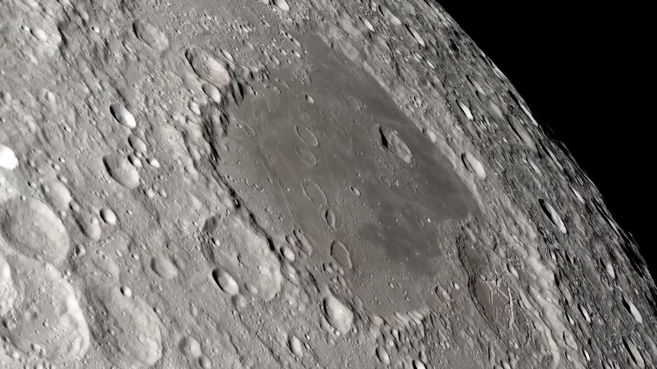 India's Chandrayaan-3 snaps close-up photos of moon ahead of landing try (video)