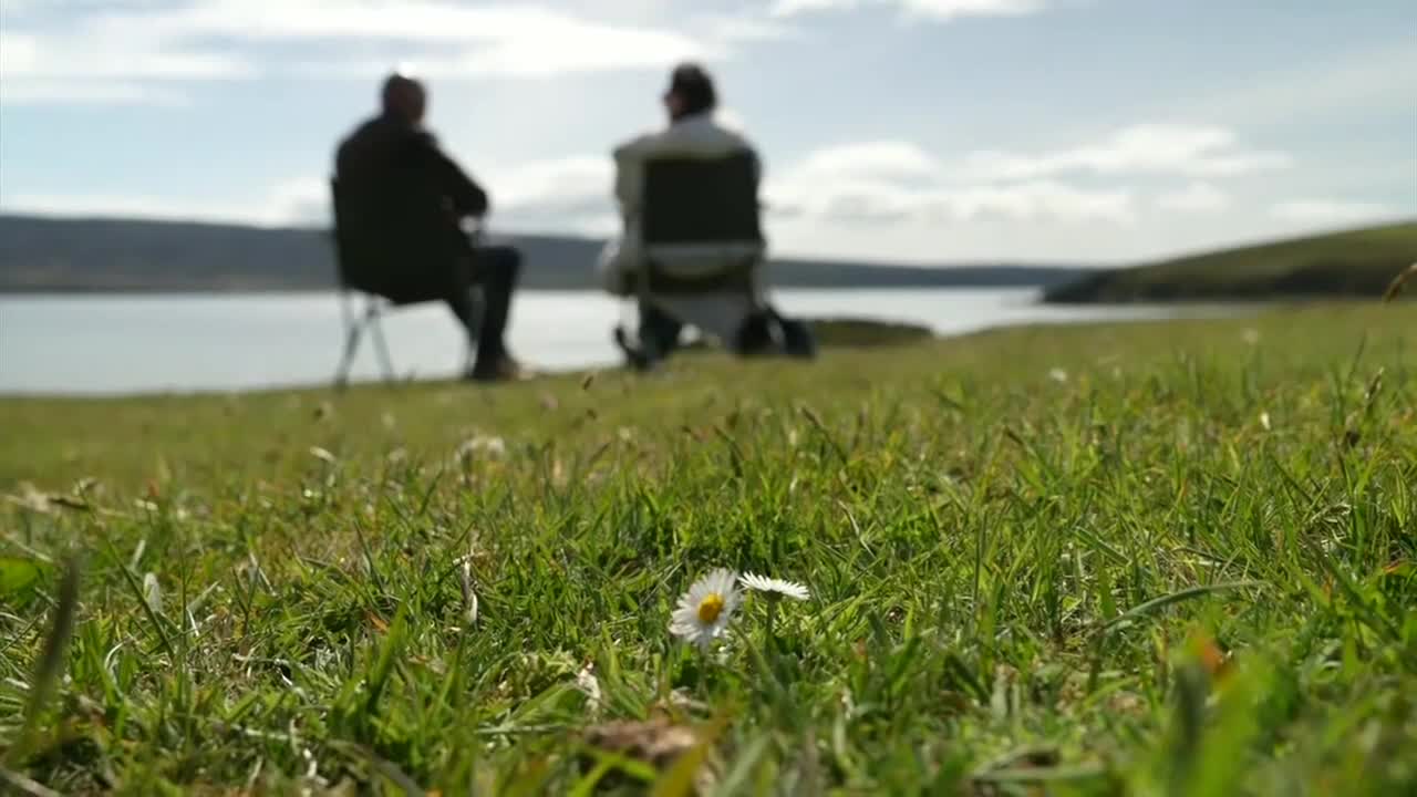 Veterans make 'emotionally challenging' return to Falkland Islands.7