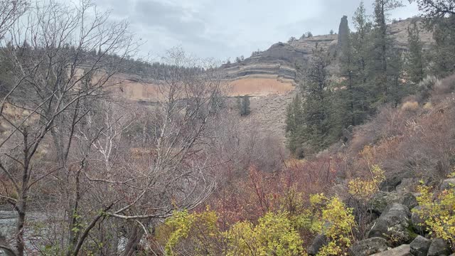 Central Oregon – Steelhead Falls – The End of the Trail