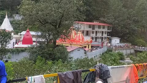 Baba neem karoli - Steve Jobs & Mark Zuckerberg got successful after visite kainchi dham