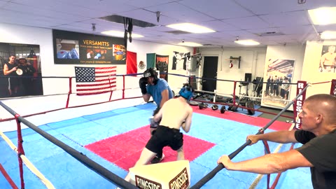 Amateur Sparring - Two Rounds Vs The Giant