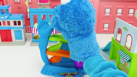 Cookie Monster Missing Numbers Educational Video for Toddlers!-9