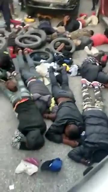 Mob capture 'gang members' in Haiti prior to burning them to death