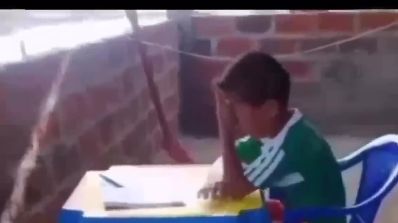 😂
