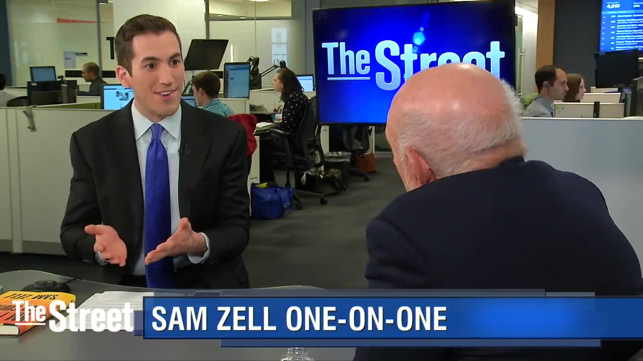 Billionaire Investor Sam Zell Talks Trump, Real Estate, Immigration and Tribune