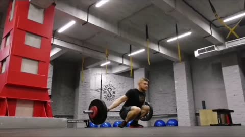 Guy At The Gym Lifting Heavyweight BACKWARDS, Insane!!