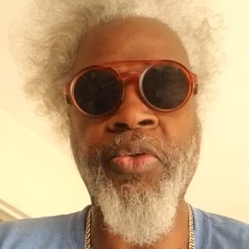 KEEP MENTAL HEALTH AT A HIGH FREQUENCY