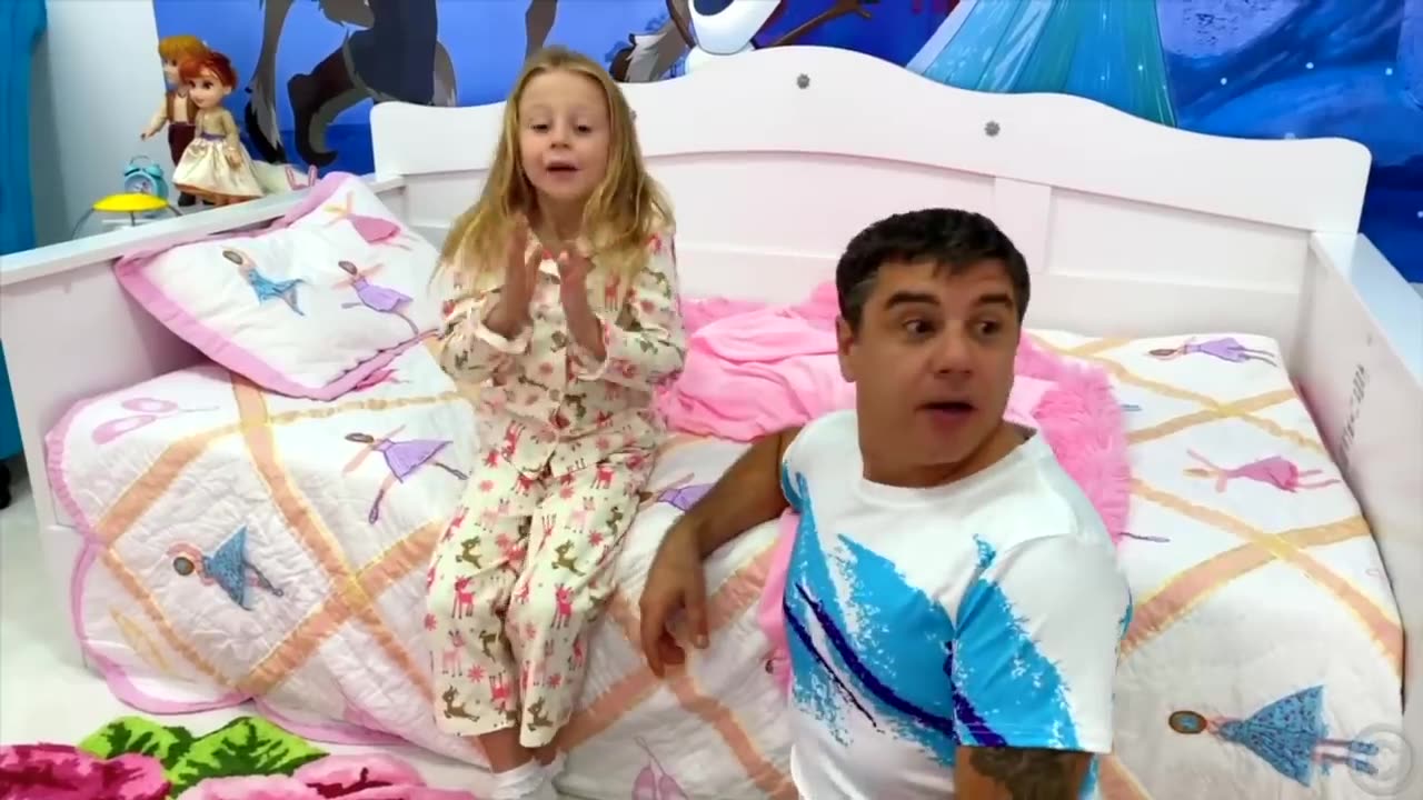 Stacy and the story of the new magic bed for the princess