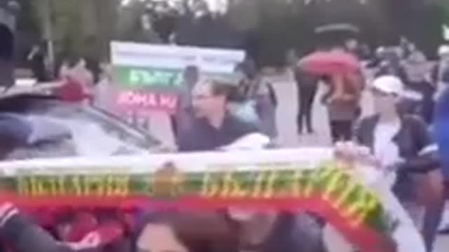 Protests in Bulgaria. Bulgarians confront a Ukrainian demonstration