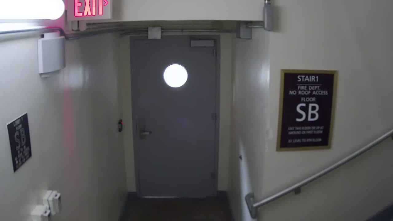 6151RHOBSBRSBST1STAIRWAYSIDE_2021-01-06_19h00min03s553ms.mp4