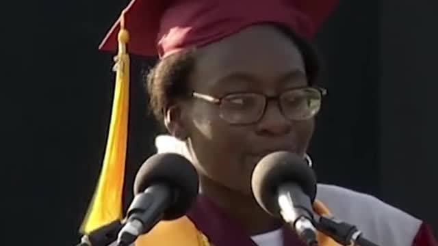 Harvard-bound senior asks $40k scholarship be given to someone else