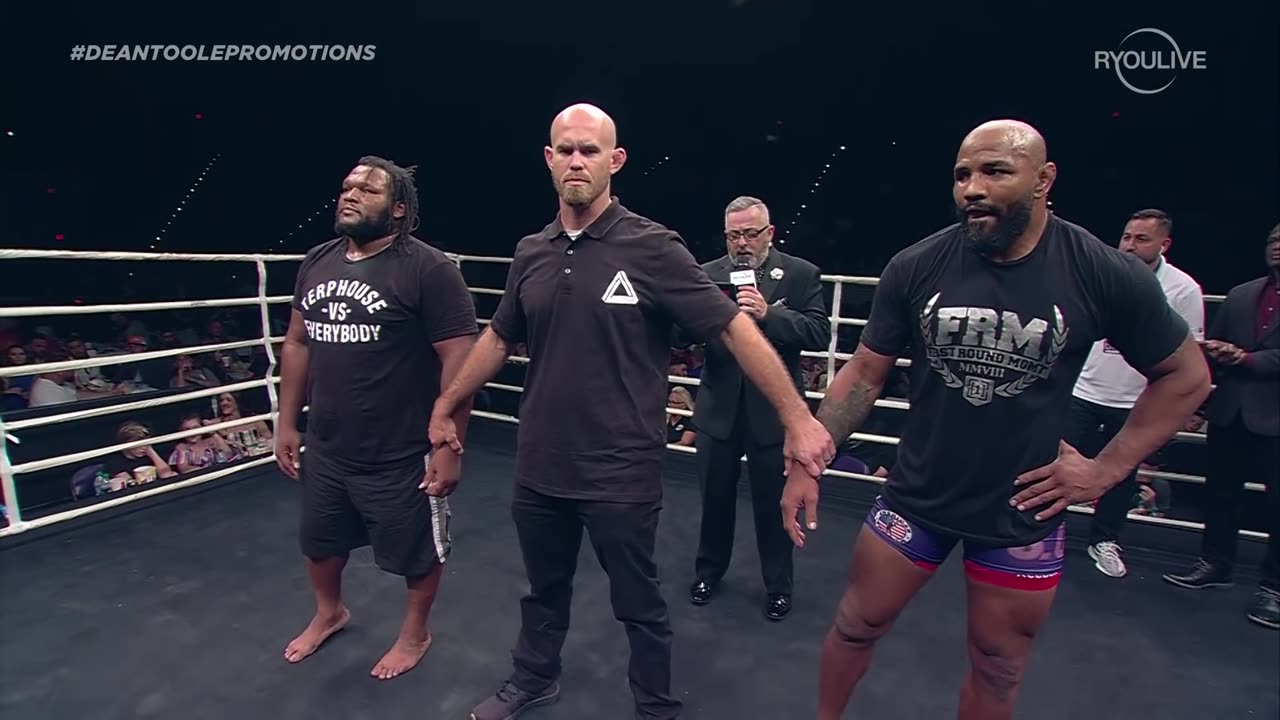 YOEL ROMERO VS CHRIS BARNETT