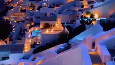 Luxurious Living at Its Finest 🏛️💎