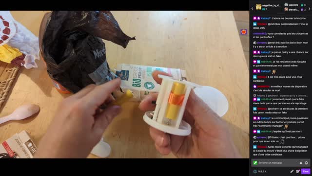 2022-10-27 (1bis) - écoutez de la harpe au reveil - Twitch Triskelina (version avec chat)