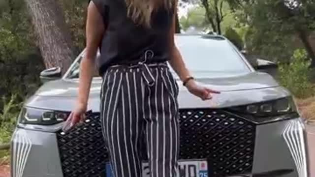 256_ How do you like this DS light animation shorts luxury POV DS automobiles DS Crossback