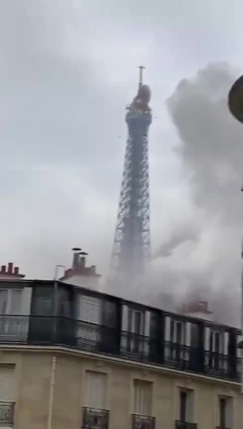 Paris Bombing Video Proves How Easy it is to Fake War Footage