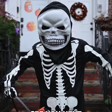 5 Funky Facts About the Human Skeleton! 🦴💀🤯