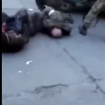 *graphic 18+ *Look how the neo-nazi ukraine solders treat POW