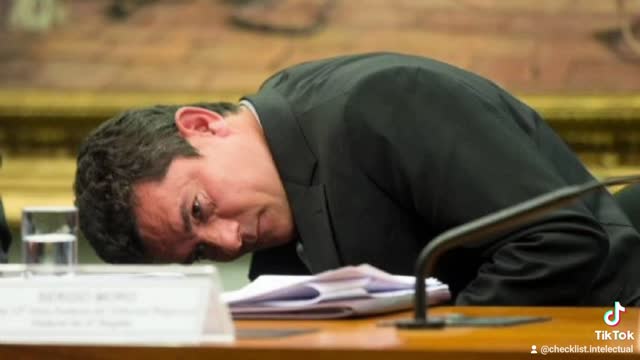 Acorda Pedrinho. A terceira via não vai rolar