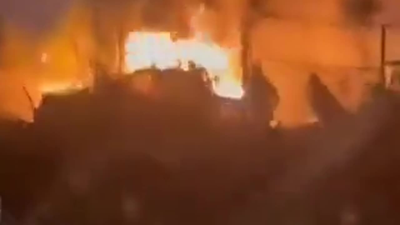 🚨BREAKING: U.S. launched airstrikes against groups of Iran's allies in the Iraqi town of Hilla