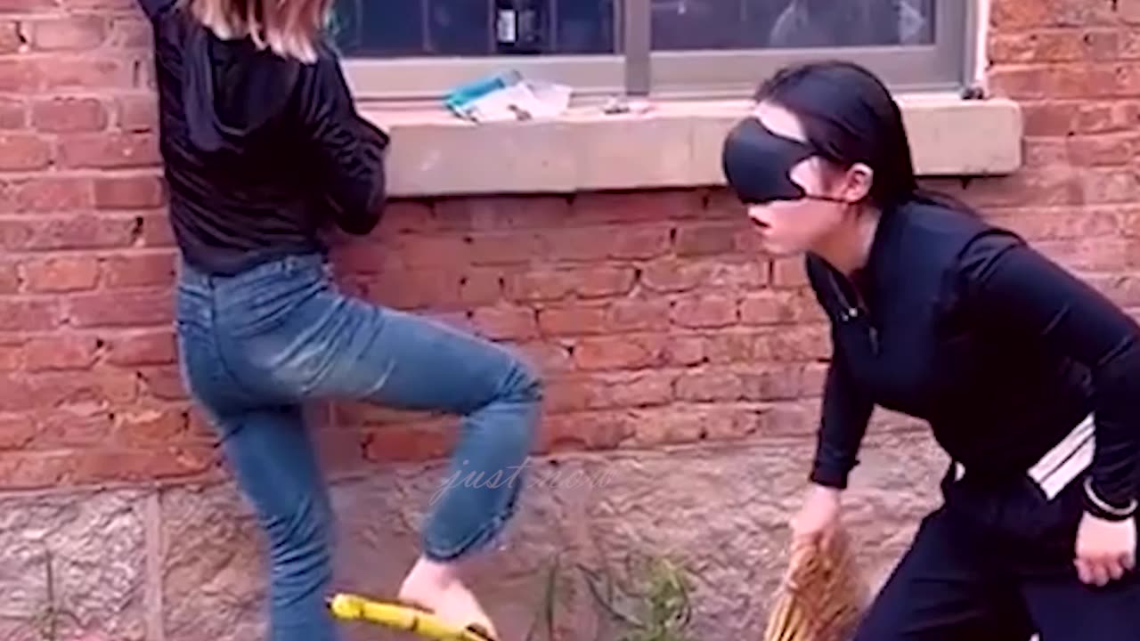 Funny chicken beaten games!