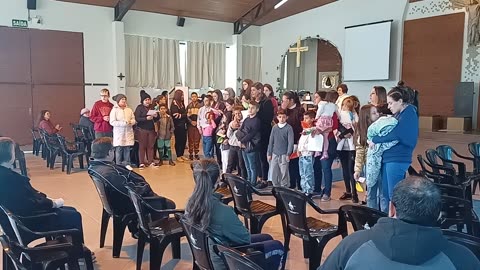 Homenagem dos Catequizandos as Mães Igreja da Ressurreição