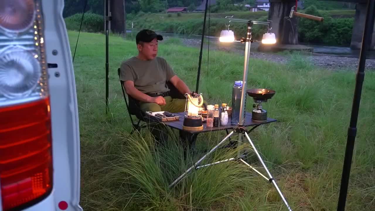 Car camping and taking the sky to have a picnic are comfortable and comfortable. The most important