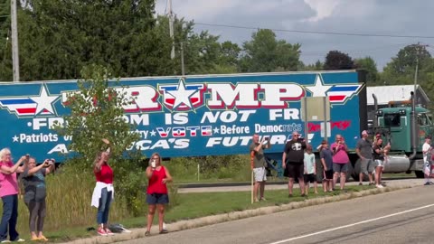 VIDEO: Trump on his way to Alro Steel in Potterville, Michigan… MASSIVE CROWD #MAGA