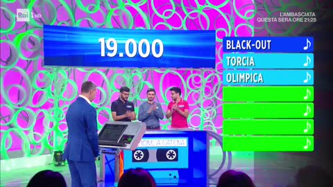 RAIUNO - Reazione A Catena-La Catena Musicale (22/08/2017)