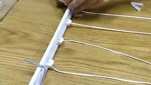 *Retractable Clothline (4Line 3.2Meter)