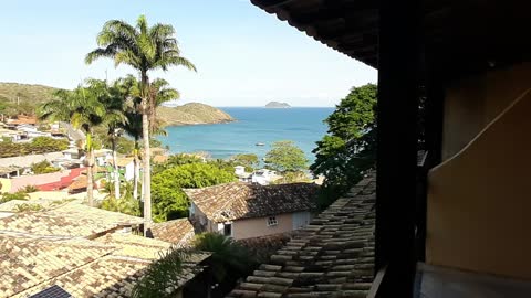 VOU ALI, COMPRAR PÃO!