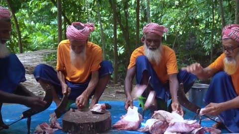 149 Pounds Giant Long Catfish Cutting by Grandpa - Baghair Fish Bhuna Cooking fo