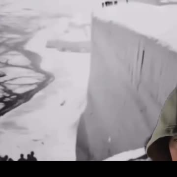 Antarctica, what they are hiding from you? 🤯