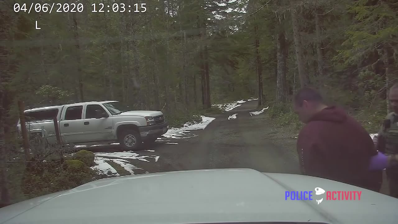 Dashcam Shows Brothers Leading Deputies On Pursuit in Reverse On Mount Hood, Oregon