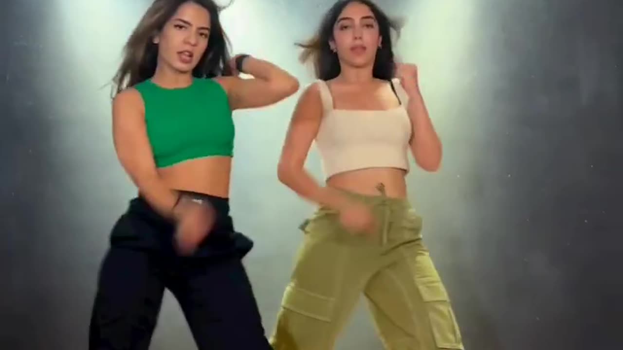 Indian girls dance