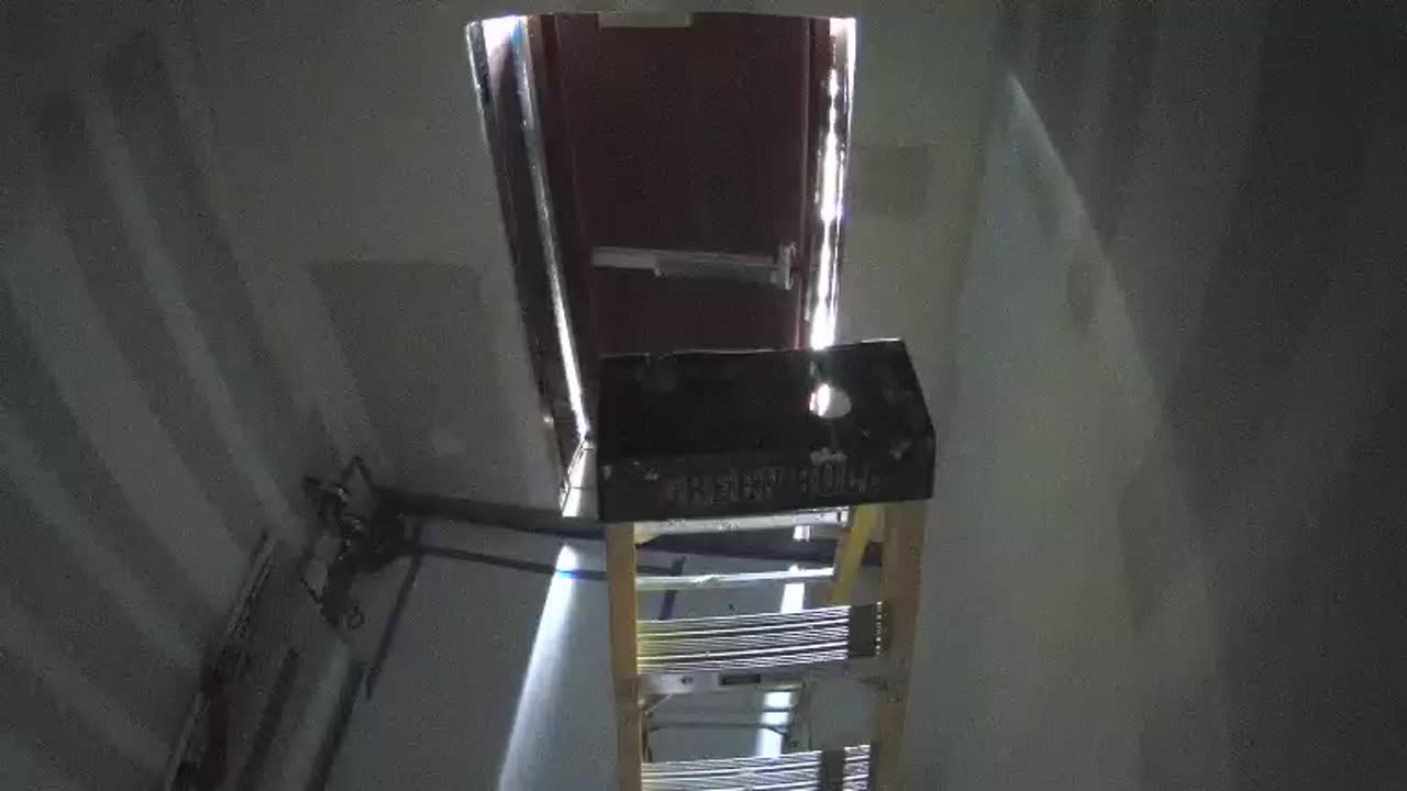 5194CHOB05C5BN1RoofExit_2021-01-06_15h00min03s617ms.mp4